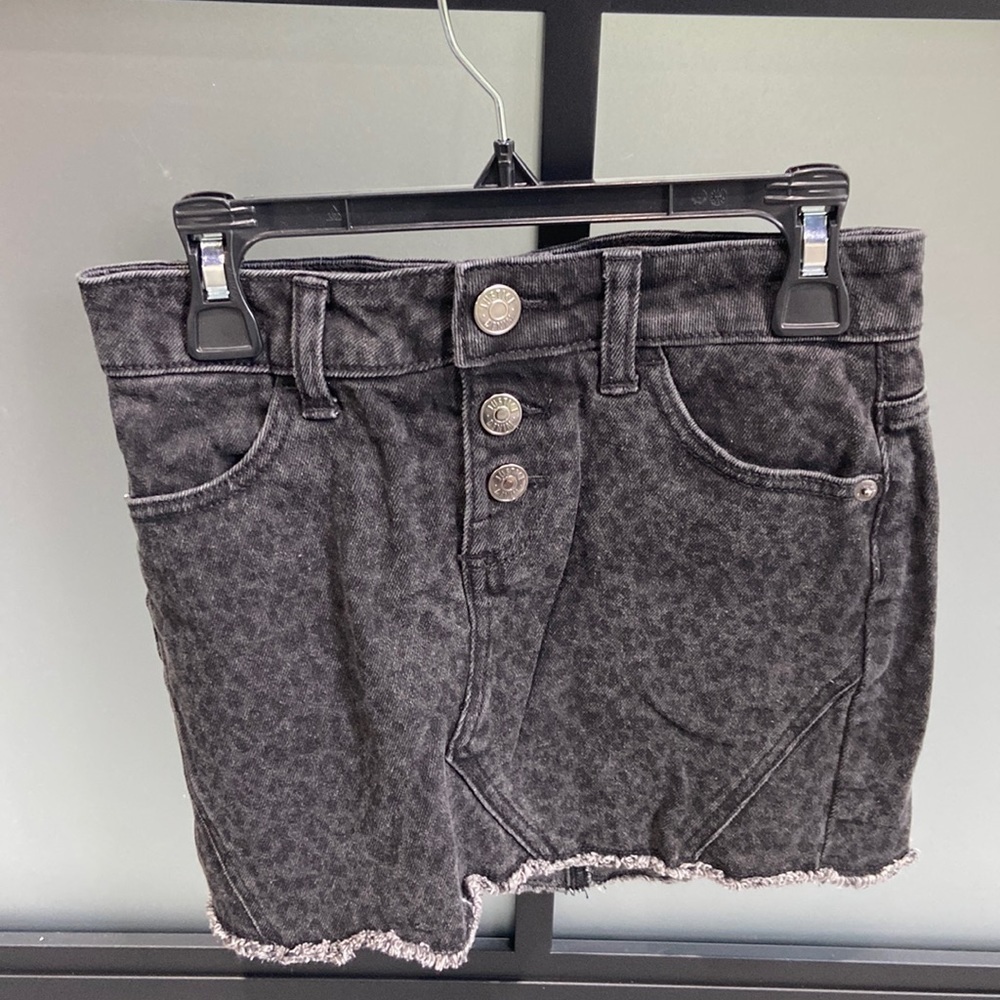 Justice Black Animal Print Girls Size 8 Jean Skirt